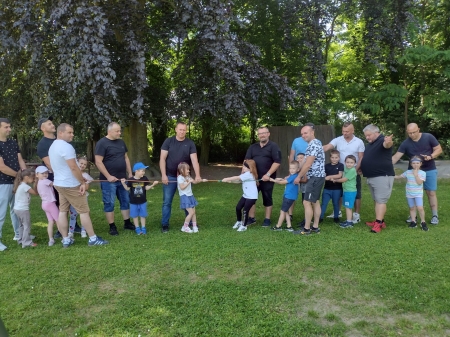 Sportowy Dzień Taty u Sówek 